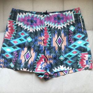 Under skies- colorful summer shorts
